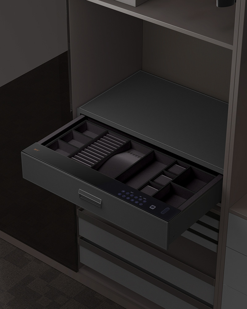 Leather Drawer Safe 9.572