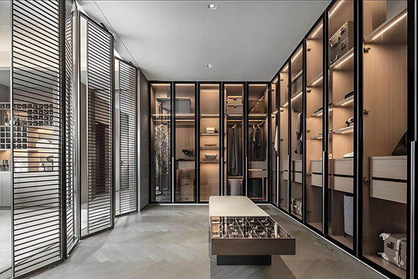The Rising Trend of Luxury Walk-in Closet Trends
