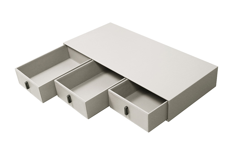 Elegant Leather Drawers 9.821
