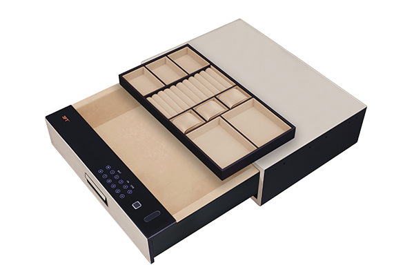 Leather Drawer Safe 9.572 Color 562 Off White