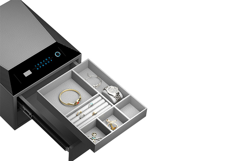 Leather Jewelry Organizer 9.123 Features