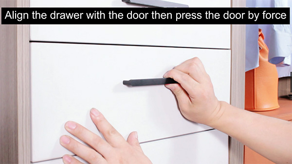 How to install D5 Series drawer safe