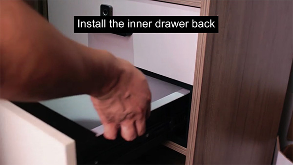 How to install D5 Series drawer safe
