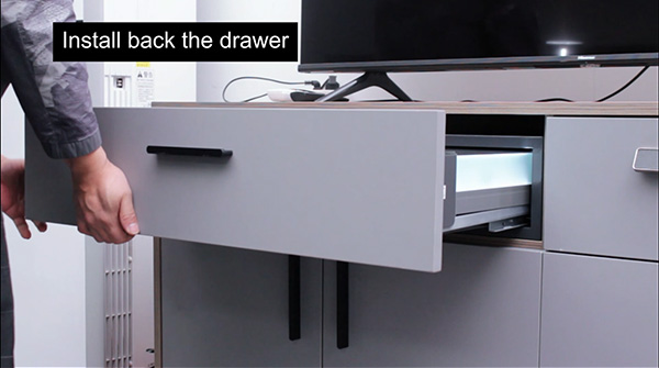 How to install deluxe safe drawer F301 into your drawer