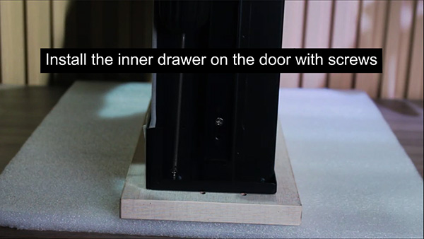 How to install drawer safe